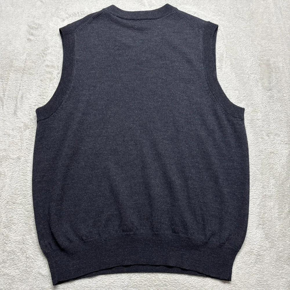 Garret‎ Scott Sweater Vest Mens L Charcoal Gray Extra Fine Merino Wool V Neck